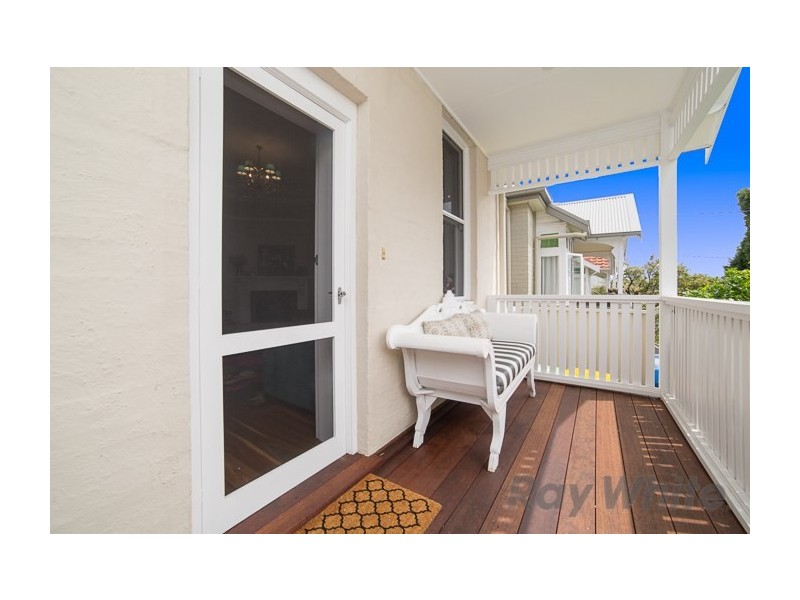 100 Kerr Street, Mayfield NSW 2304