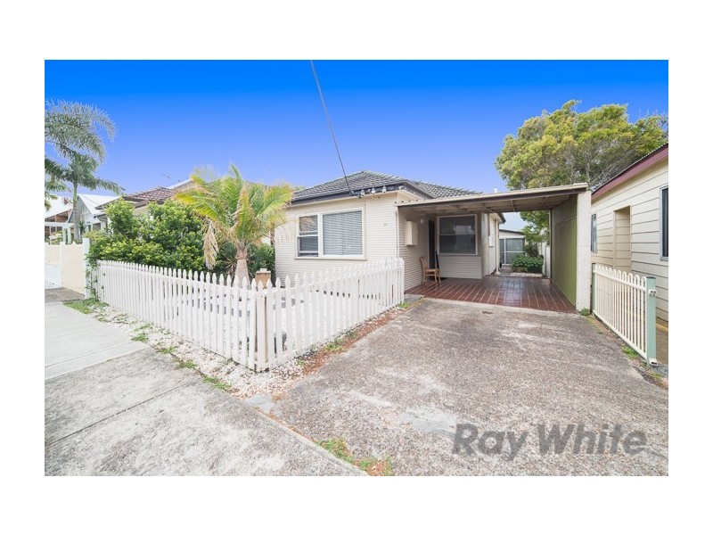 30 Buchanan Street, Merewether NSW 2291