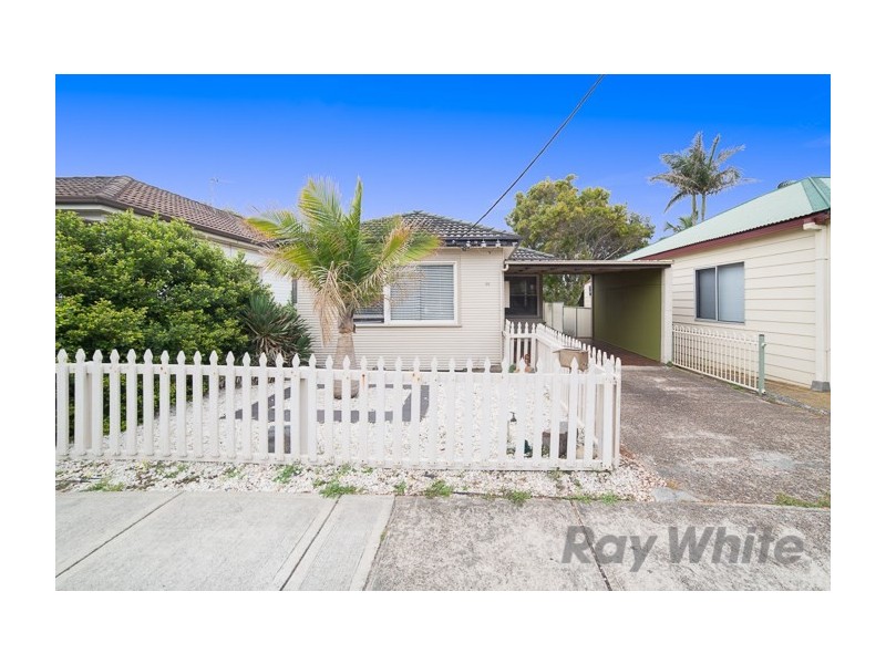 30 Buchanan Street, Merewether NSW 2291