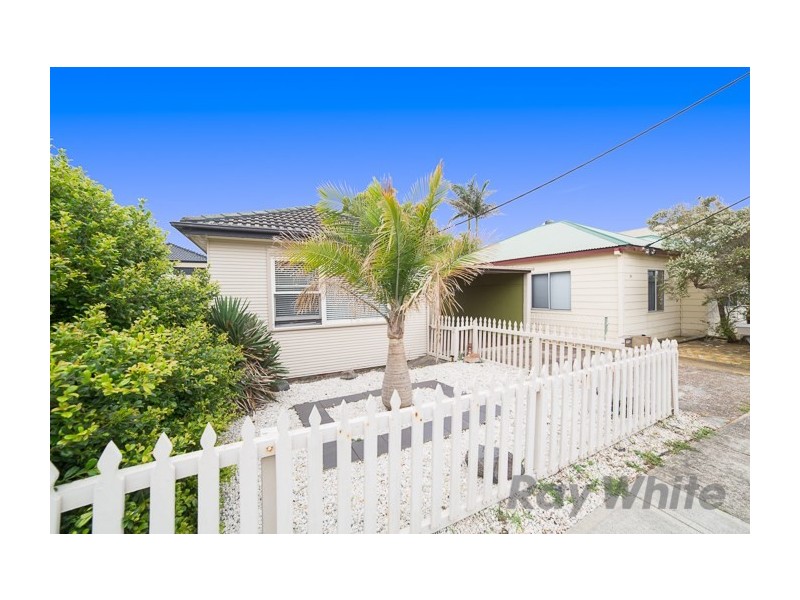 30 Buchanan Street, Merewether NSW 2291