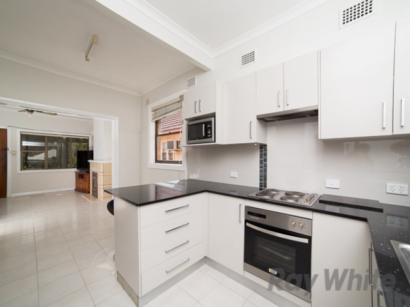 2 Rowes Lane, Cardiff Heights NSW 2285