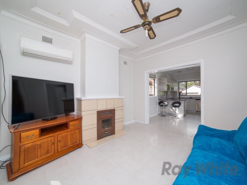 2 Rowes Lane, Cardiff Heights NSW 2285
