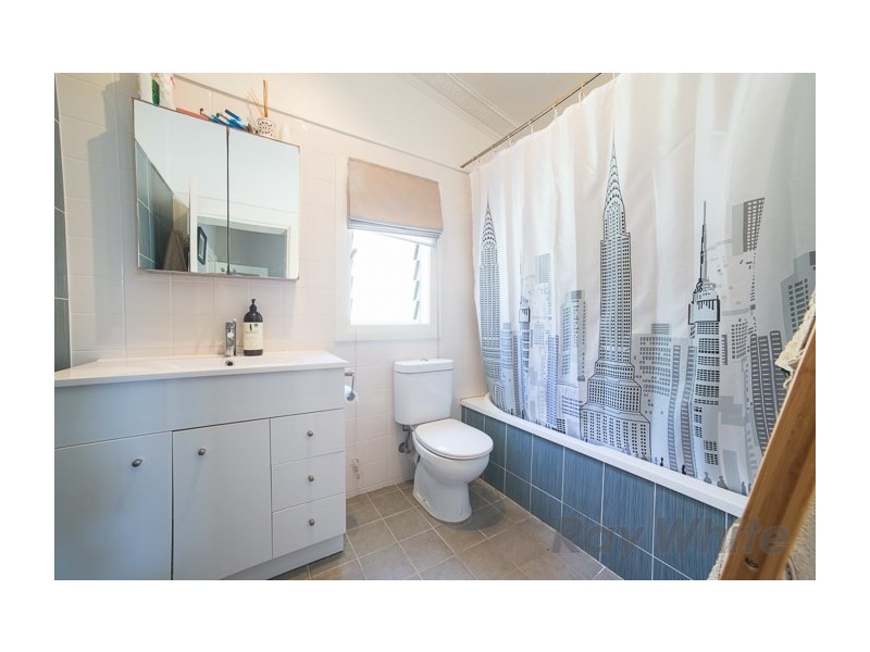 24 Bishopsgate Street, Wickham NSW 2293