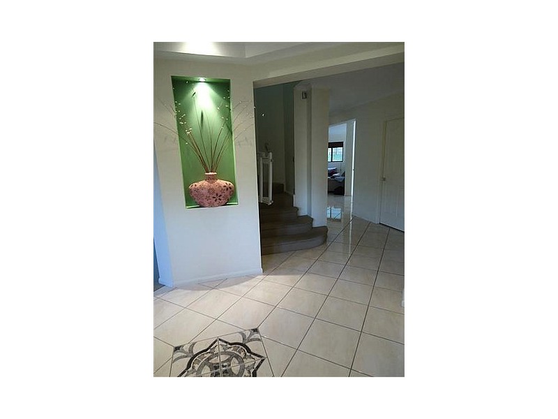 9 Cottonwood Chase, Fletcher NSW 2287