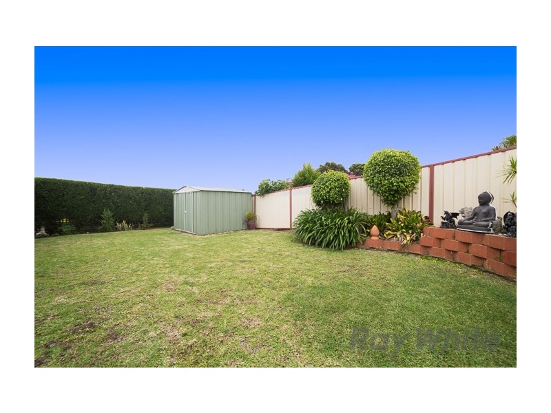 1 Loderi Close, Warabrook NSW 2304