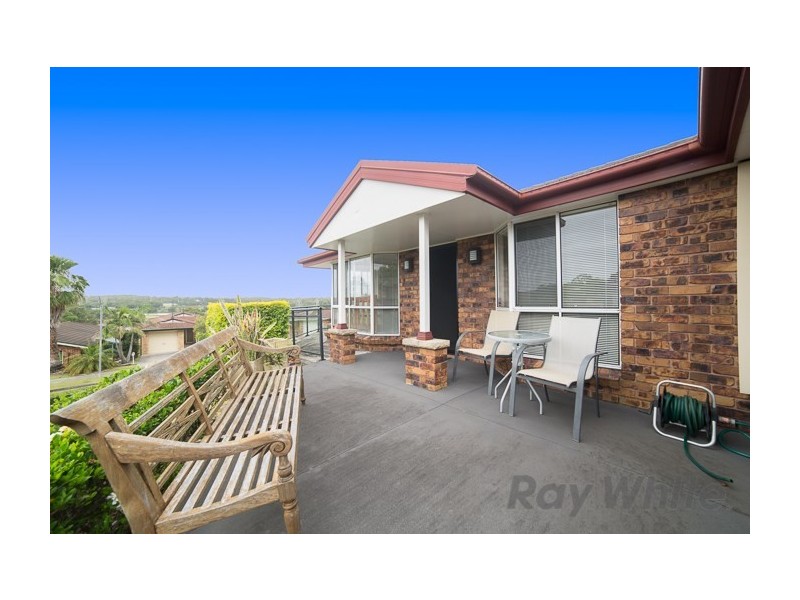 1 Loderi Close, Warabrook NSW 2304