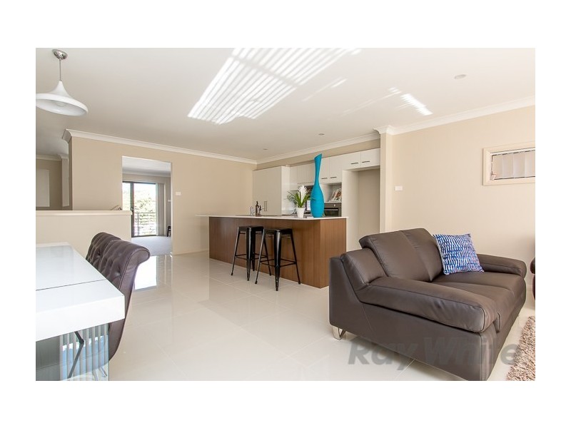 6 Abrahams Lane, Charlestown NSW 2290