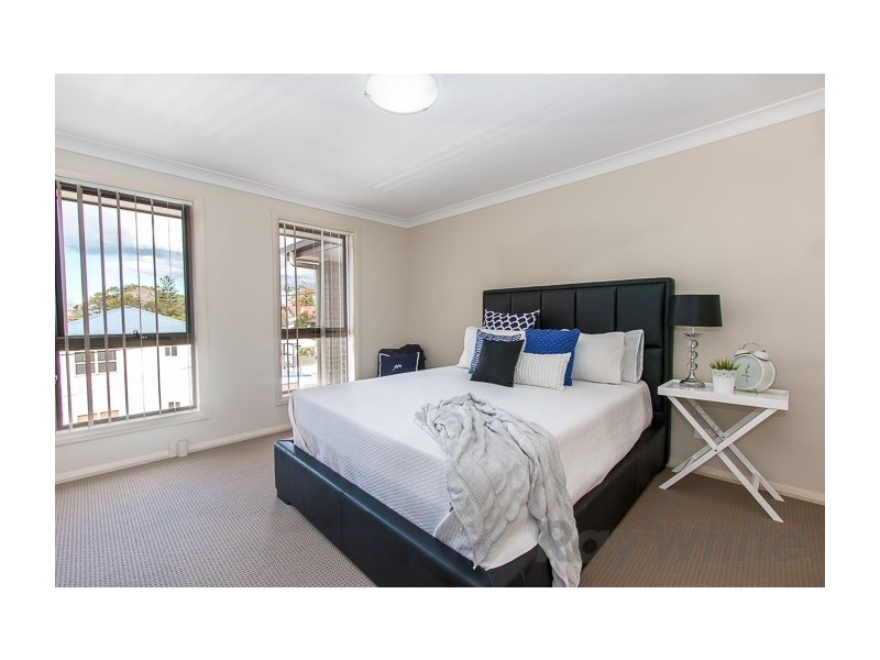 6 Abrahams Lane, Charlestown NSW 2290