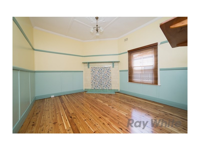 5 Sketchley Parade, New Lambton NSW 2305