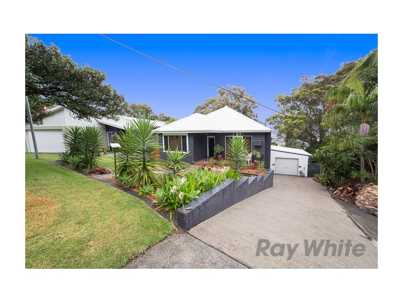 38 Garden Grove Parade, Adamstown Heights NSW 2289