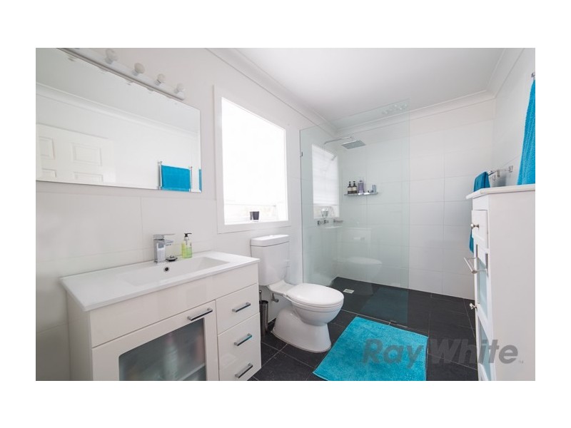 38 Garden Grove Parade, Adamstown Heights NSW 2289