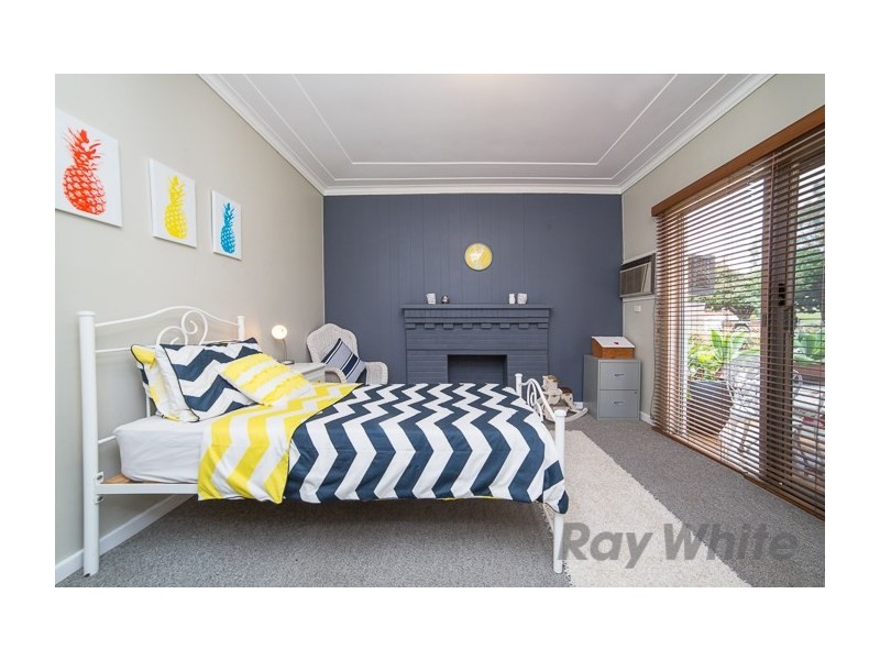 38 Garden Grove Parade, Adamstown Heights NSW 2289