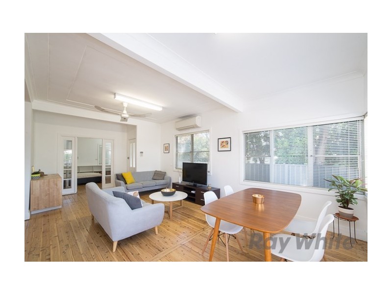 17 Collins Street, Georgetown NSW 2298