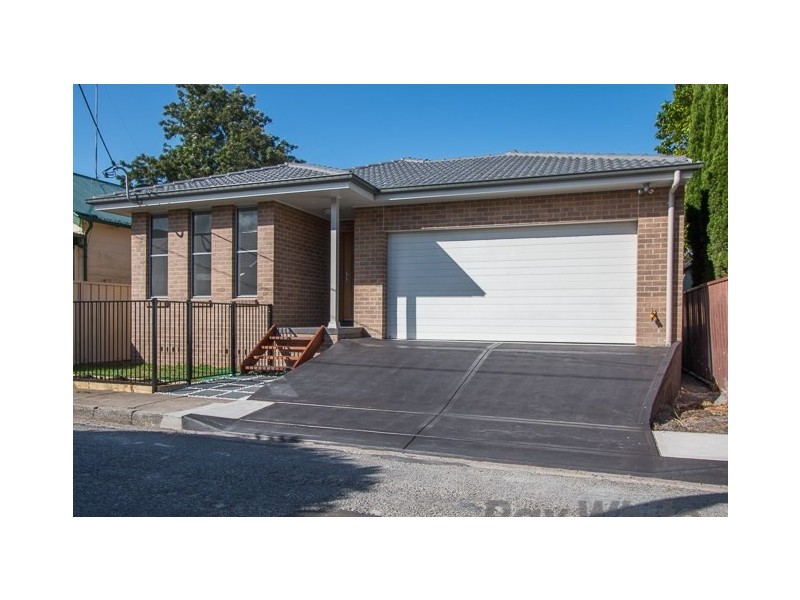 140 Doran Street, Carrington NSW 2294