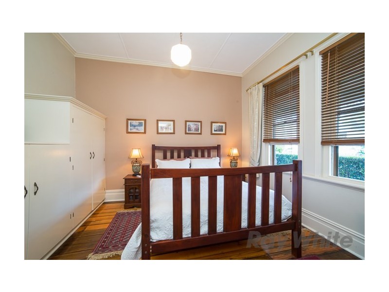 13 Hubbard Street, Islington NSW 2296