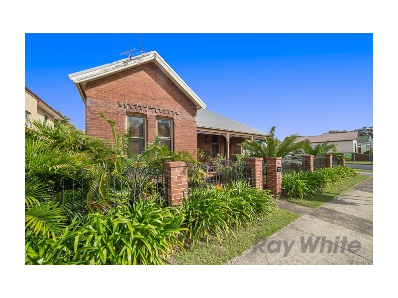 13 Hubbard Street, Islington NSW 2296