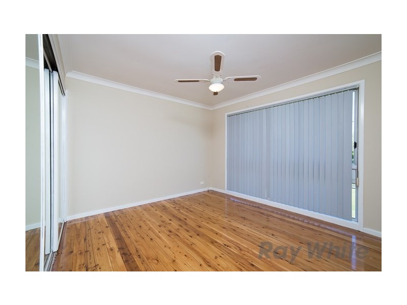 8 Renfrew Street, Edgeworth NSW 2285