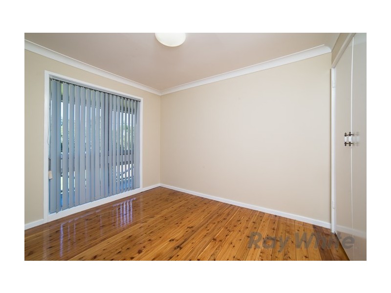 8 Renfrew Street, Edgeworth NSW 2285