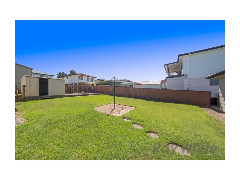 8 Renfrew Street, Edgeworth NSW 2285