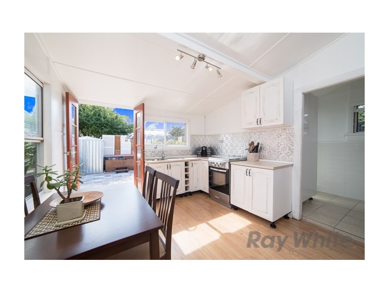 82 Young Street, Carrington NSW 2294