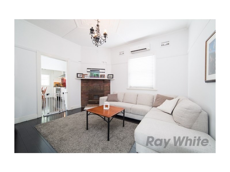 11 Georgetown Road, Georgetown NSW 2298