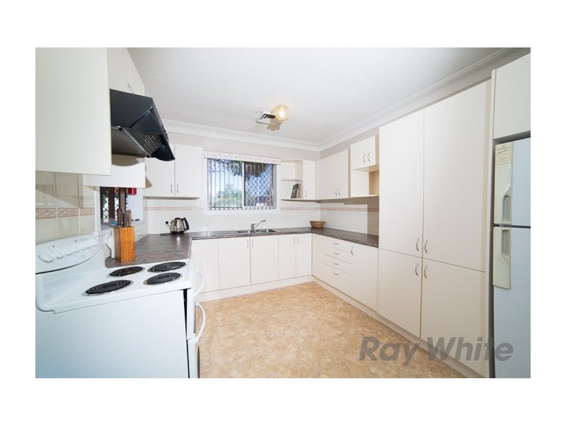 35 Nevill Street, Mayfield NSW 2304