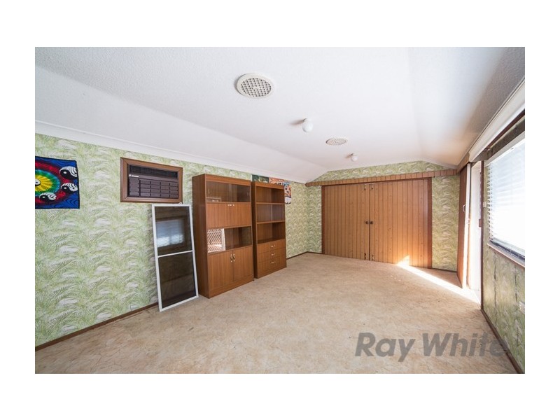 35 Nevill Street, Mayfield NSW 2304