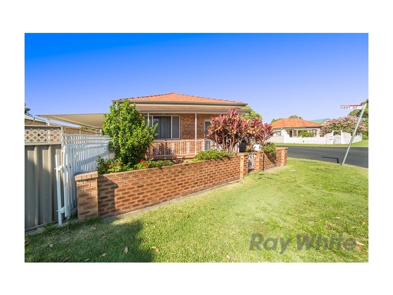 35 Nevill Street, Mayfield NSW 2304