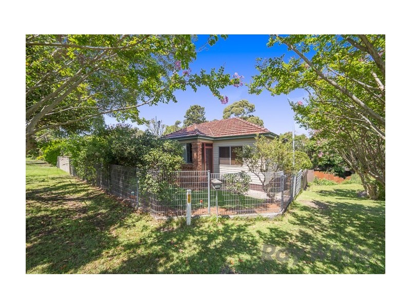 27 First Avenue, North Lambton NSW 2299