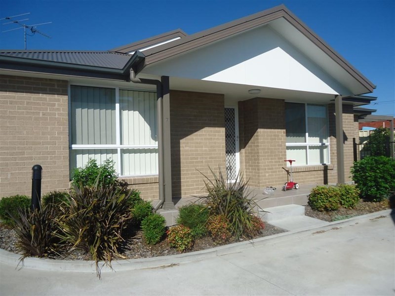 7/14-18 Croudace Road, Elermore Vale NSW 2287