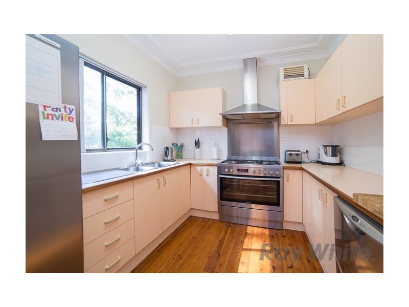 17 Michele Crescent, Glendale NSW 2285