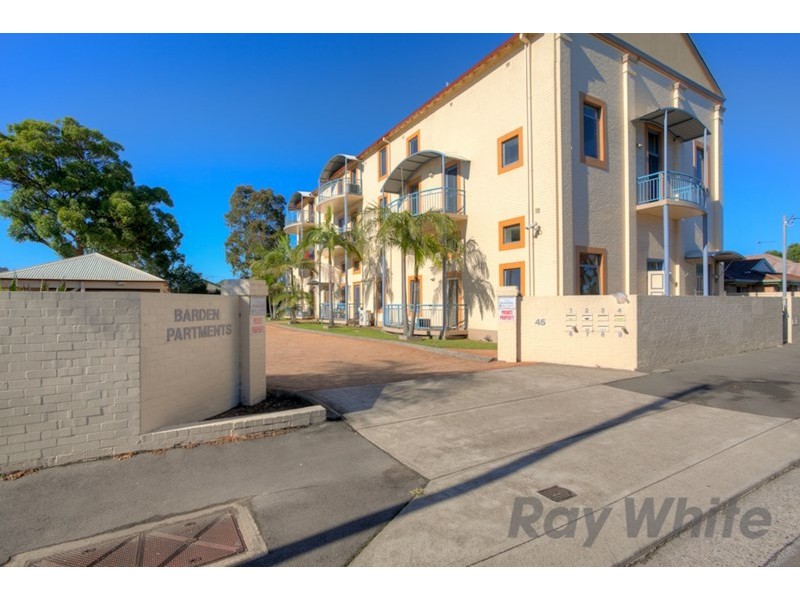 2/45 Hanbury Street, Mayfield NSW 2304