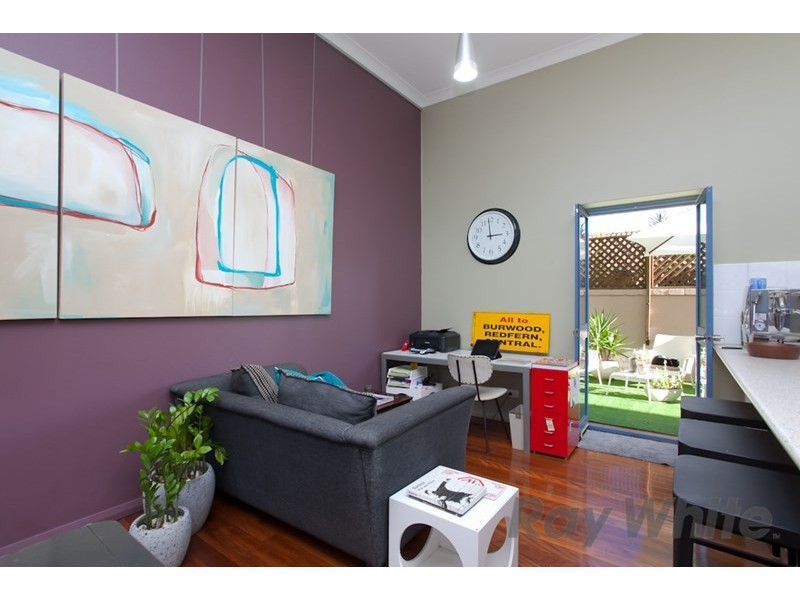 2/45 Hanbury Street, Mayfield NSW 2304