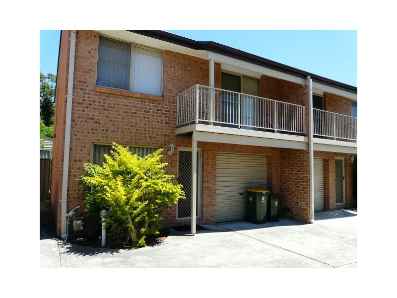 2/120 Prince Street, Waratah NSW 2298