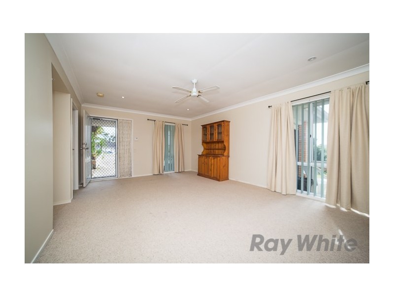 6 Canning Close, Tingira Heights NSW 2290
