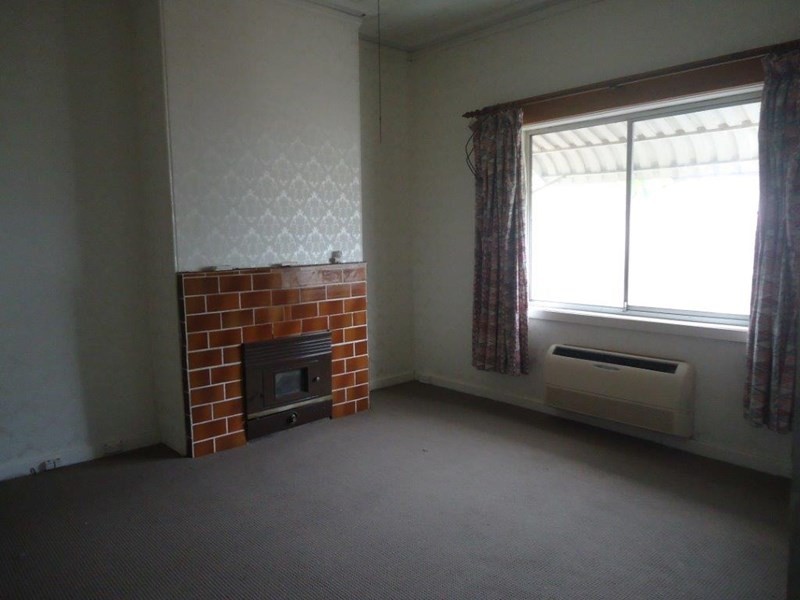 183 Broadmeadow Road, Broadmeadow NSW 2292