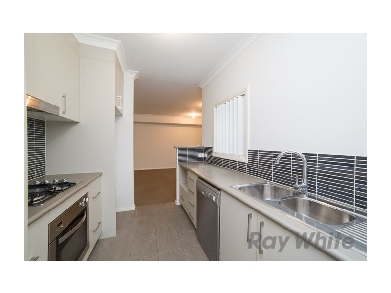 51 Kestrel Circuit, Shortland NSW 2307