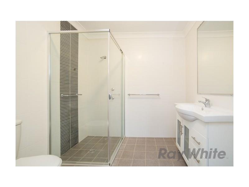51 Kestrel Circuit, Shortland NSW 2307