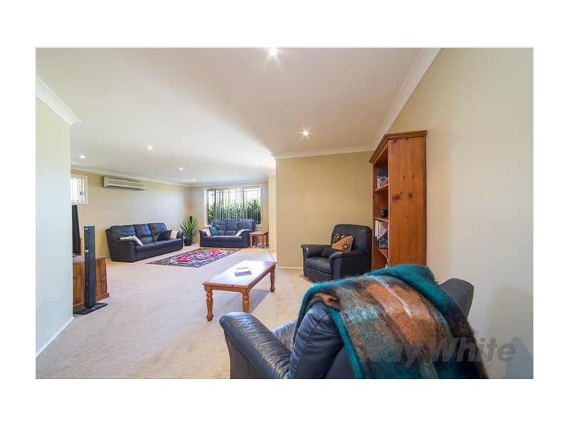 25 Morpeth Street, Wallalong NSW 2320