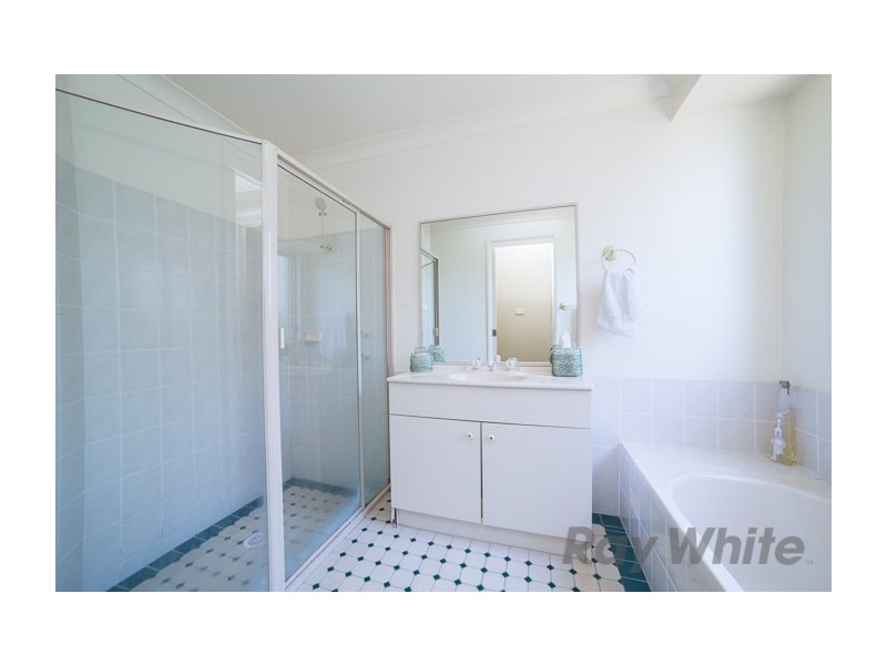 25 Morpeth Street, Wallalong NSW 2320