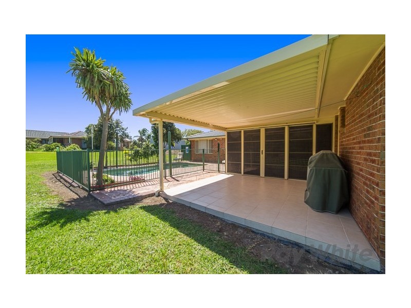 25 Morpeth Street, Wallalong NSW 2320