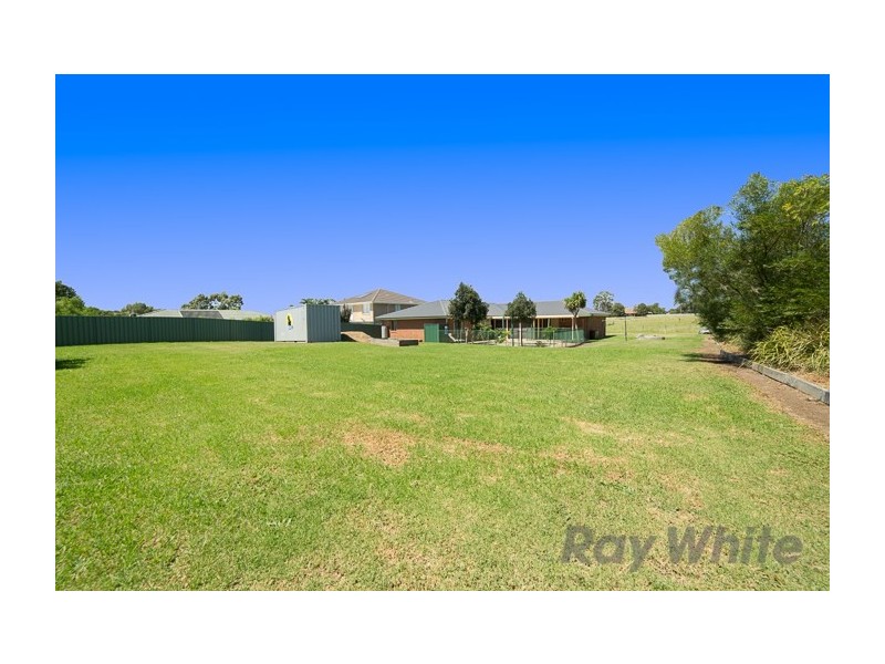 25 Morpeth Street, Wallalong NSW 2320