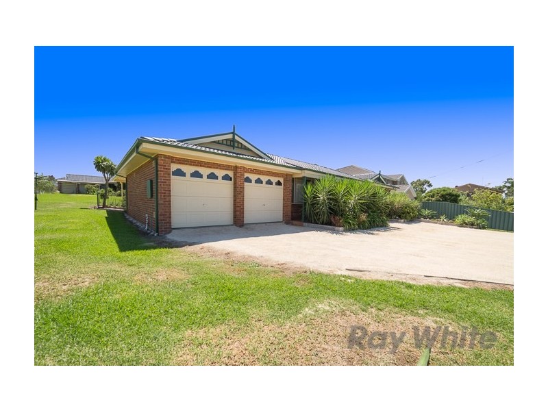 25 Morpeth Street, Wallalong NSW 2320