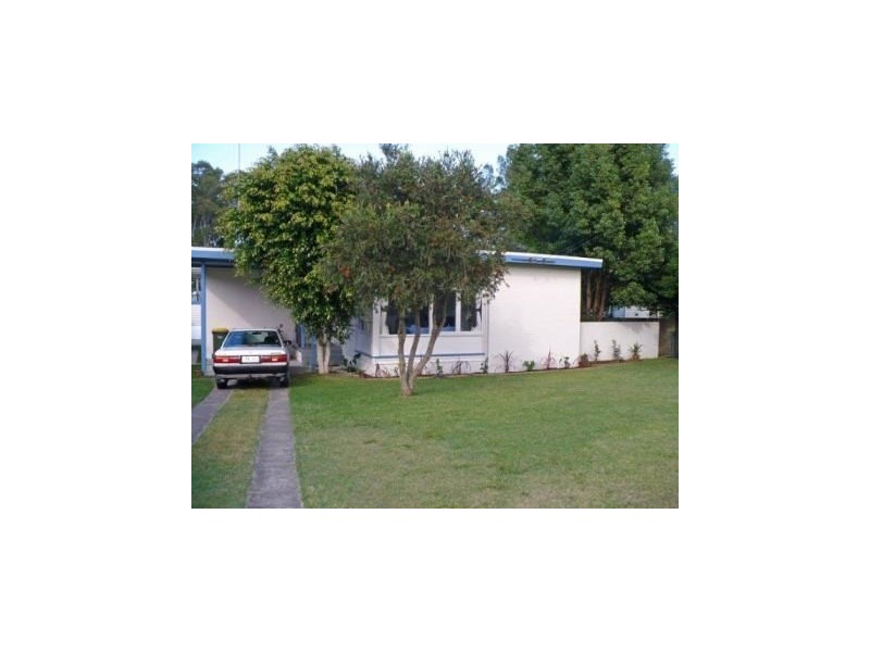 10 Troman Parade, Raymond Terrace NSW 2324