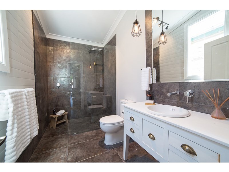 8 Bourke Street, Carrington NSW 2294