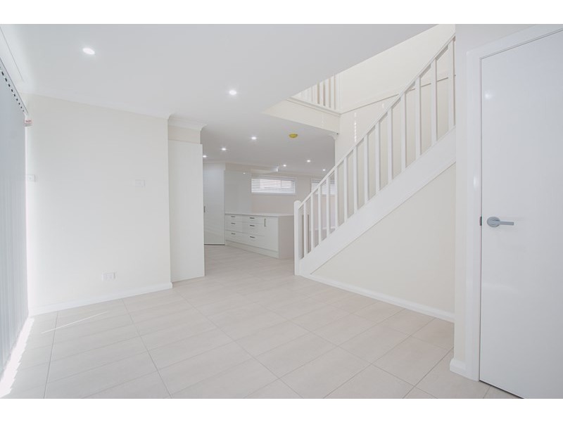 2/4E Kemp Street, Wallsend NSW 2287