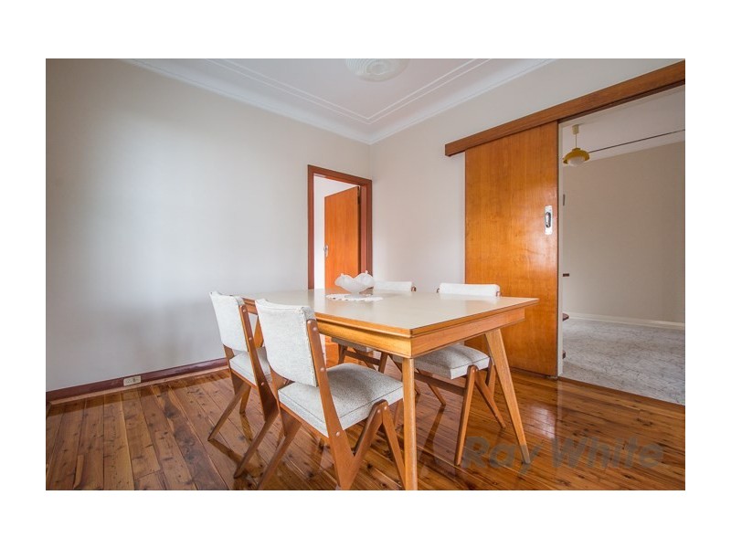 17 Garden Grove Parade, Adamstown Heights NSW 2289