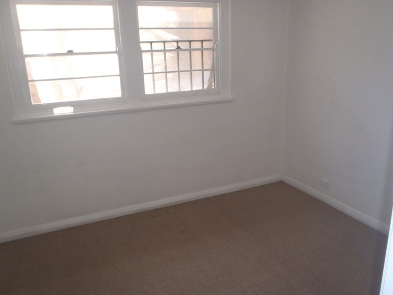 2/110 Beaumont Street, Hamilton NSW 2303