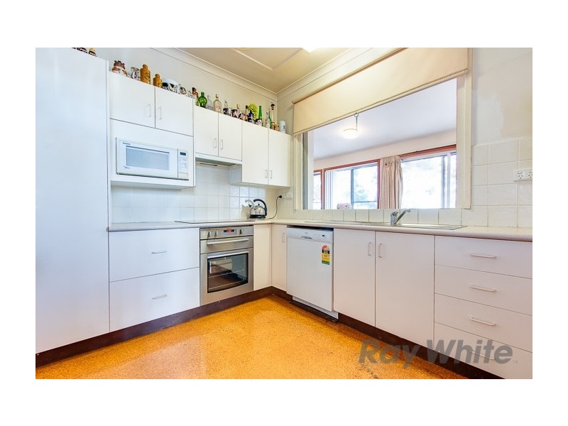 17 Croft Road, Eleebana NSW 2282