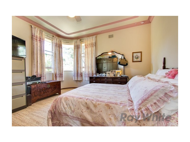 17 Croft Road, Eleebana NSW 2282